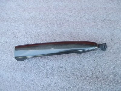 Toyota Highlander maçaneta externa da porta dianteira 2011 2012 2013 destro - Imagem 1 de 4