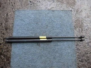 GM Cadillac concours 1998 E-AK44K Hood Strut Damper 25654009 [Used] [PA65986224] - Picture 1 of 1