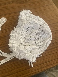 Antique Cotton Lace Bonnet Good Size For Child Baby Or Doll Good Condition - Picture 1 of 7