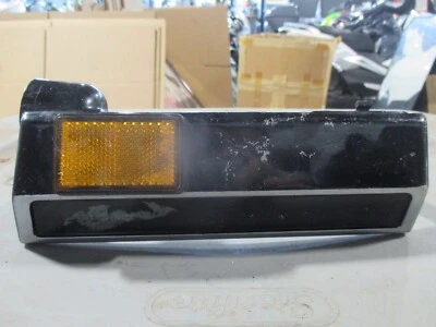 Conjunto de cubierta de radiador izquierdo Honda OEM 1984-1985 VF700S Sabre 19111-MB0-950 Foto 1 de 4