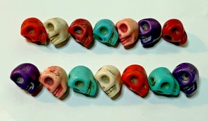 14 Multicolored Faux Howlite Skull Beads - Picture 1 of 1