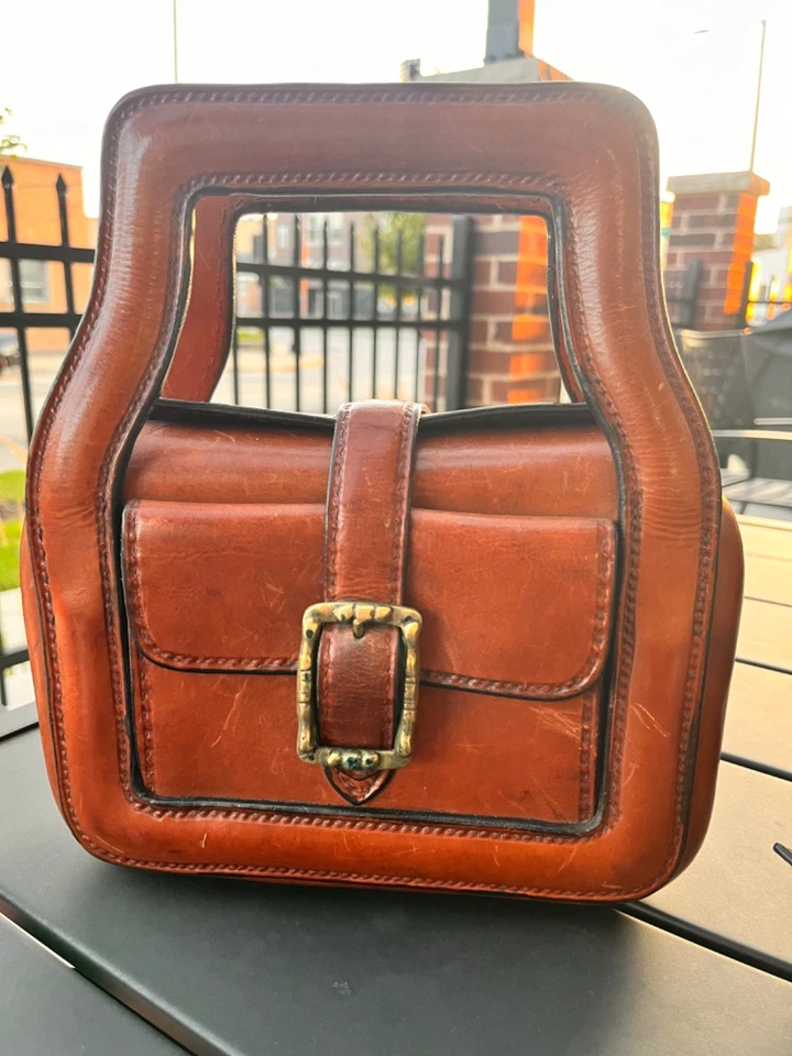 Bolso colgante de cuero italiano Ritz Saddler raro cosido a mano Foto 1 de 4