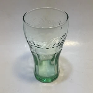"Vaso de jugo vintage de 4,5"" verde de Coca-Cola diseño clásico logotipo de escritura 6 oz" - Imagen 1 de 2