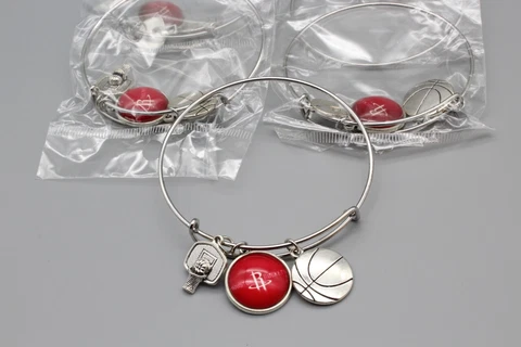 Lot of 9 Houston Rockets Bangle Bracelets Cover