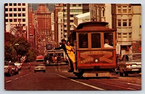 Postkarte San Francisco, Kalifornien Seilbahnen, Menschen, Autos, Straßenszene - Bild 1 von 2
