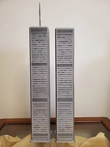 Twin Towers Model - 60 cm (23.6 in) height - Hollow version for lighting system - Picture 1 of 19