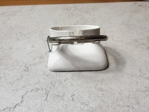 7" 925 Sterling Silver Bangle Bracelet with safety and Beautiful Engravings - Picture 1 of 6