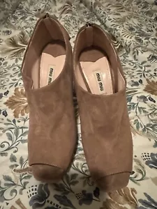 MIU MIU Sz 38 Rose Suede Leather Peep Toe Flared Heel Booties - Picture 1 of 6