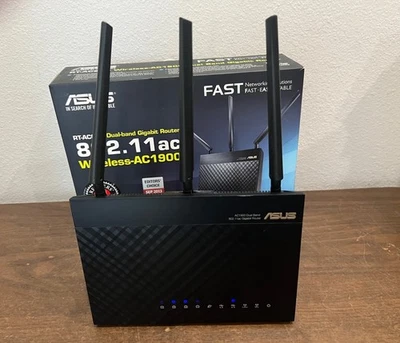ASUS RT-AC68U 4-Port Dual Band Wireless Gigabit Router Wireless AC1900 802.11ac - Image 1 of 3