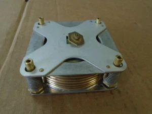 1 EA NOS INSTRUMENT ANEROID USED ON VARIOUS AIRCRAFT  P/N UNKNOWN - Picture 1 of 5