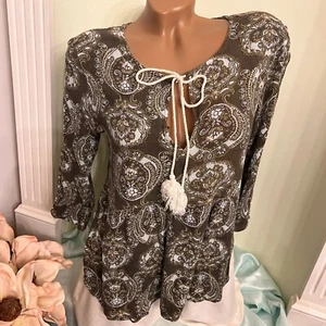 Love Girls Sz L Top.  Gauze Dark Taupe / Light Blue.  Pullover.  Asymet Hem  B81 - Picture 1 of 5