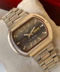Reloj suizo para hombre vintage Zodiac Jumbo Hi-Beat 36000 años 70 45 mm verde” - Imagen 1 de 24