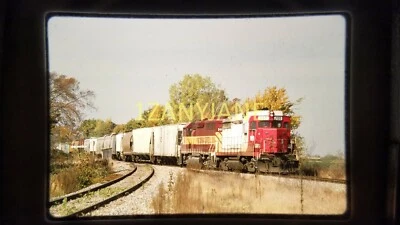 TTR18 TRAIN SLIDE Railroad Linha Principal WISCONSIN CENTRAL 700 HILBERT JCT WI 1994 - Imagem 1 de 2