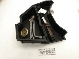 Mitsubishi 3000GT Dodge Stealth Emergency Jack Kit With Tools & Tray 91-99 - Picture 1 of 12