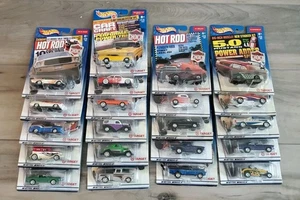 Hot Wheels Lot of (21) Different 2001 Target Editor's Choice Cars Real Riders - Picture 1 of 24