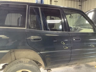 Puerta lateral trasera de pasajero sin guardabarros acampanada compatible con 96-00 RAV4 331276 Foto 1 de 4