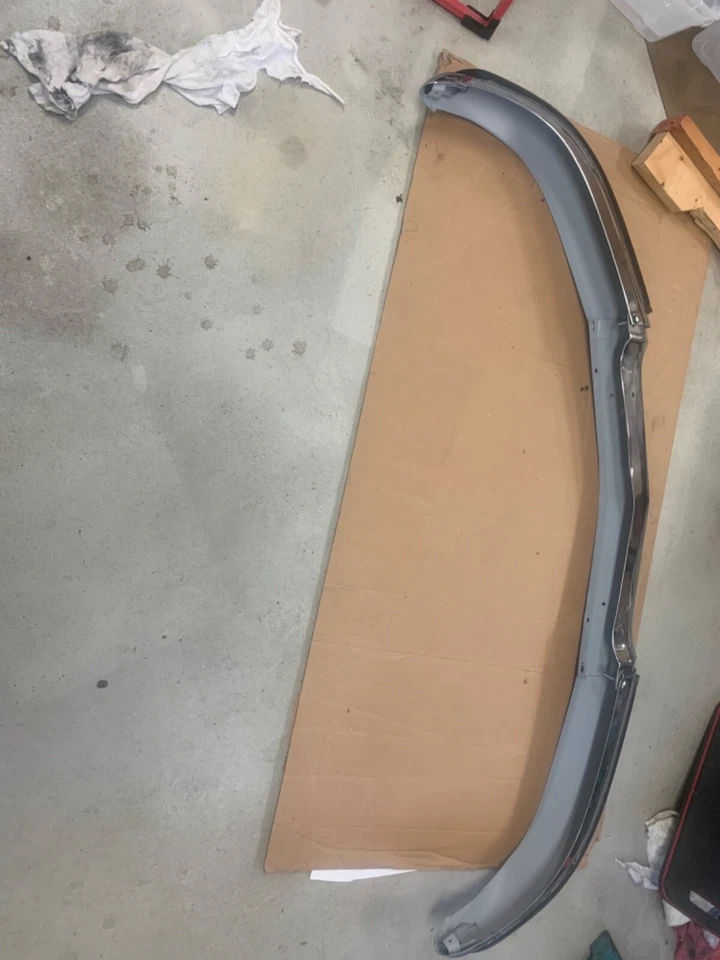 front bumper for bmw 1973 3.0csi Foto 1 de 4