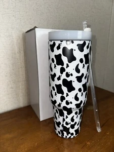 40oz Cow Print Tumbler - Picture 1 of 3