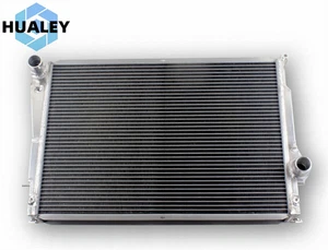 All Aluminum Radiator For 1999-2006 BMW 320i 323i 325i 328i 330i M3 L6 Manual - Foto 1 di 6