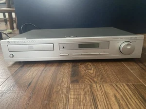 Cambridge Audio D100 CD Player - Picture 1 of 10