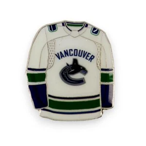 JF Sports Vancouver Canucks Jersey NHL Official Lapel Pin - Picture 1 of 1
