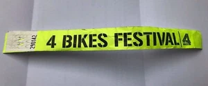 Event: 4 BIKES FESTIVAL. Merchandise Festivalbändchen Armbändchen - Bild 1 von 1