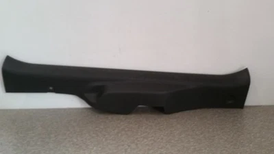 Mazda Tribute Escape 2001-06 puerta delantera derecha placa de desgaste grafito OEM Foto 1 de 4