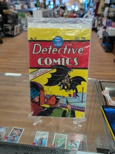 Detective Comics No. 27 Loot Crate Reprint NEW - Picture 1 of 4