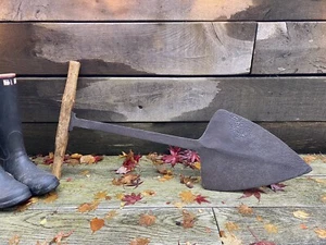 Vintage Antique Iron Hey Spade Peat Spade Very Well Made Garden Tool Salvage - Picture 1 of 18