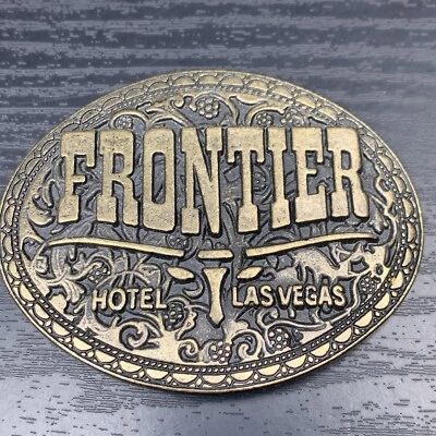 De colección Frontier Casino Hotel Las Vegas Hebilla de Cinturón Latón Promo Sorteo Foto 1 de 4