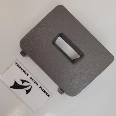 Nissan Altima 2007-2012 interior caja de fusibles tapa cubierta de acceso gris OEM Foto 1 de 3