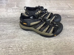 Keen Kids Newport H2 Youth Boys Size 1 sandals shoes water hiking Black / Tan - Picture 1 of 11