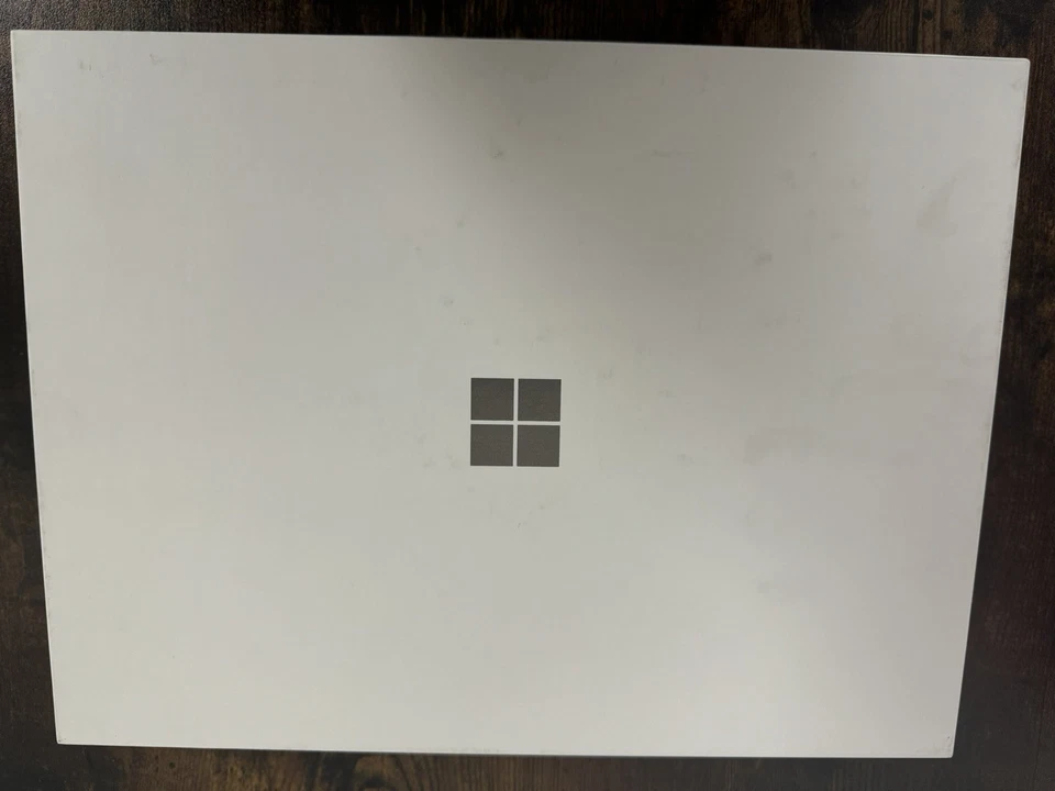 Microsoft Surface Laptop Copilot PC 2036 13" Snapdragon Gen 3 3.4GHz 16GB RAM 1