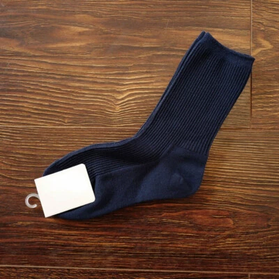 5 pares de calcetines de algodón a prueba de olores transpirables color liso para mujer primavera Foto 1 de 4