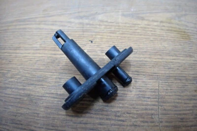 1991 年本田 GOLDWING INTERSTATE GL1500 MISC 硬件管 — 第 1/4 张图片