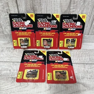 5 NASCAR 1997 RACING CHAMPIONS 1:144 DIECAST Waltrip Burton Benson Bessey VTG - Picture 1 of 12