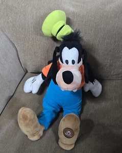 Disney Store Goofy Plush 19" - Picture 1 of 2