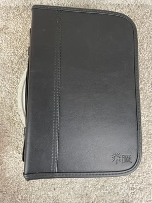 Case Logic DVD Binder For DVD Blu-Ray / CD / Games Zipper Faux Leather Full - Image 1 of 4