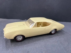 C12 Johan 1968 Oldsmobile Cutlass 442 vintage Promo model 1/25 McM. - Picture 1 of 7