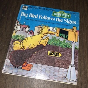 Goldenes Erzählbuch für Kinder ~ GROSSER VOGEL FOLGT DEN SCHILDERN ~ Sesamstraße - Bild 1 von 4