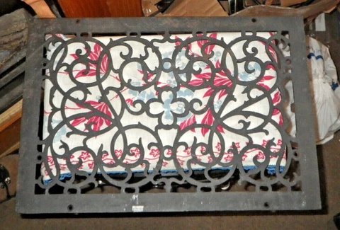 VINTAGE CAST IRON COLD AIR RETURN REGISTER GRATE! ART DECO ANTIQUE VERY NICE Cover