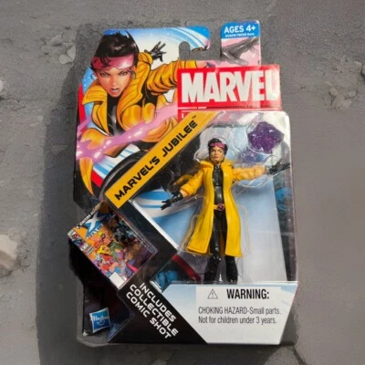 Figura de acción Marvel's Jubilee Marvel Universe 4" pulgadas #23 Serie 4 Hasbro 2012 Foto 1 de 4