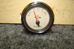 USED RV 2" OIL PRESSURE GAUGE 945880 MONACO DYNASTY - Picture 1 of 9