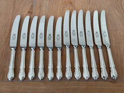 Padrão Dubbary - Conjunto de 12 facas de mesa e sobremesa com alças banhadas a prata - Imagem 1 de 4