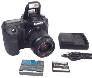 Canon 40D DSLR 10.1MP with Canon 35-80mm Zoom Lens CHECKED AND TESTED - Picture 1 of 24
