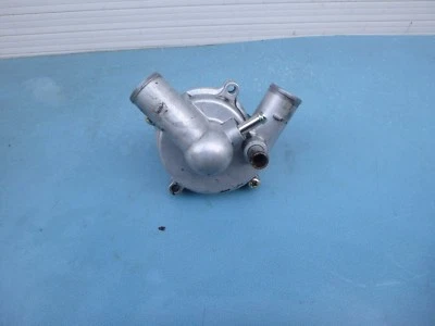 POMPE A EAU SUZUKI GSXR 750 GSXR 600  ANNEE 2001 - Photo 1/2