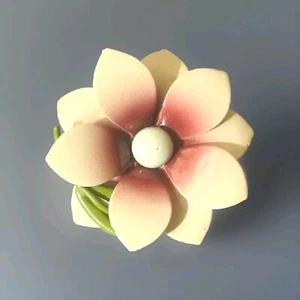 Vintage 3D Metal Flower Pin Brooch 2.5 Inch, Ivory & Maroon Petals & Stem - Picture 1 of 7