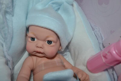 poupee neuve qweenie de 26 cm petit bebe nouveaux ne - Photo 1/4