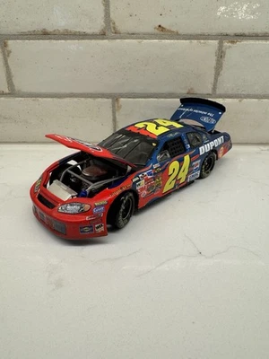 Jeff Gordon Custom 2004 Sonoma Race Win 1/24 NASCAR Diecast #24 Dupont Chevy Foto 1 de 4