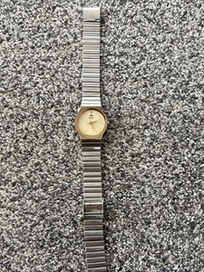 Vintage Seiko Quartz Watch 851627 Unisex Gold & Silver Tone Japan - Picture 1 of 4
